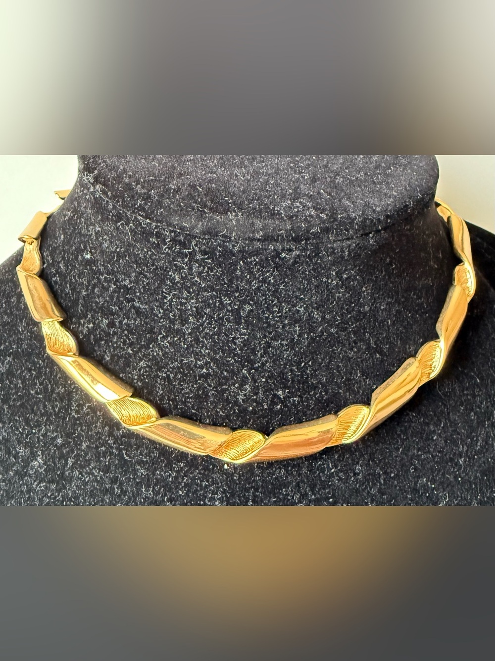 Vtg Monet Runway Necklace Polished Brushed Textured Gold Tone Choker 15"